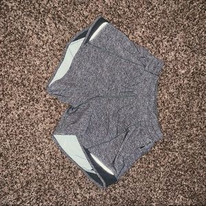 lululemon hottie hot short 4”